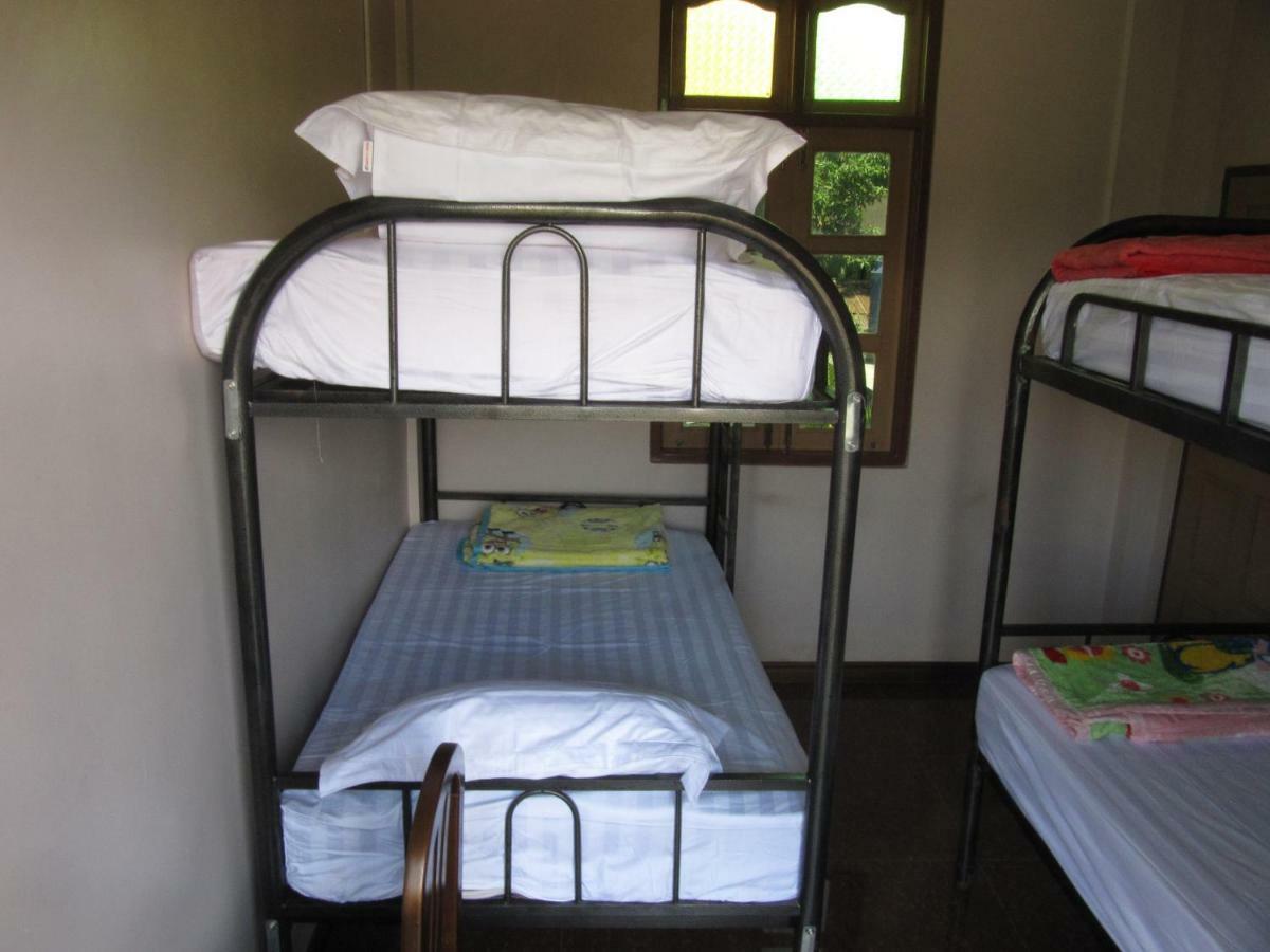 Lux Pillow Hostel Hpa-an Exterior photo