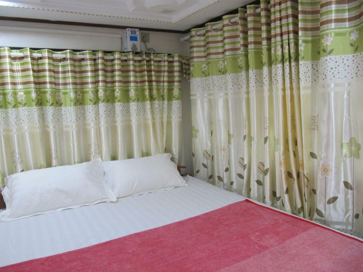 Lux Pillow Hostel Hpa-an Exterior photo
